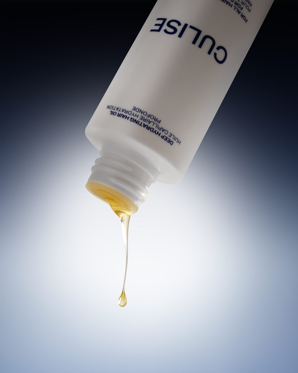 A single drop of CULISE hair oil